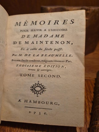M&eacute;moires pour servir &agrave; l&rsquo;histoire de Madame de Maintenon, et &agrave; celle du si&egrave;cle pass&eacute;