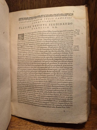 Institutiones Iuris Canonici, quibus ius pontificium singulari methodo libris quatuor comprehenditur.