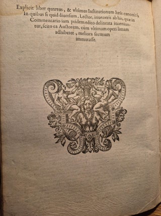 Institutiones Iuris Canonici, quibus ius pontificium singulari methodo libris quatuor comprehenditur.